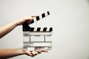 Un casting busca hombres y mujeres de 16 a 21 años para una serie en Almería.