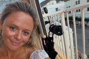 La actriz británica Emily Atack, durante una reciente visita a Mójacar.