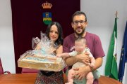 Castro de Filabres recibe con los abrazos abiertos a su nuevo vecino
