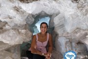 Carolina Marín en su visita a la Geoda de Pulpí.