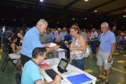 Socios de la CASI en una asamblea electoral.