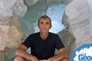 Ernesto Valverde, exentrenador del Athletic Club, en su visita a la Geoda de Pulpí.