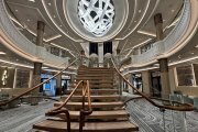 Uno de los espectaculares espacios del 'Seven Seas Grandeur'.