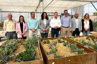 El consejero de Agricultura ha visitado la Escuela Técnica de Agricultura y Medio Ambiente del Grupo ATU en Almería