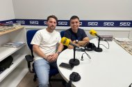 Jesús Toledo y Josu Balladares en los estudios de la Cadena SER Levante.
