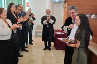 Homenaje del Colegio de la Abogacía de Almería a Meryem.