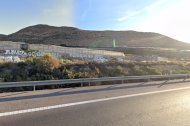 Tramo de la carretera en el que ha sido hallado el cadáver, en la A-7.