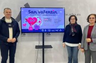 'Enamorados del comercio de Adra' es la campaña de San Valentín de la Asociación de Comerciantes.