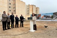 La consejera de Educación en el acto de colocación de la primera piedra del nuevo instituto situado en la zona de Las Marinas