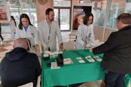 El Hospital Universitario Poniente conciencia a pacientes y familiares sobre el glaucoma.