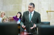 El consejero de Sanidad, Presidencia y Emergencias de la Junta de Andalucía, Antonio Sanz, en el Pleno del Parlamento del 12 de marzo de 2026.

REMITIDA / HANDOUT por JOAQUIN CORCHERO / PARLAMENTO DE ANDALUCIA
Fotografía remitida a medios de comunicación exclusivamente para ilustrar la noticia a la que hace referencia la imagen, y citando la procedencia de la imagen en la firma
12/3/2026
