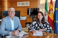 Junta de Andalucía y Ayuntamiento de Huércal de Almería firman el acta de cesión de un tramo de la carretera A-1000.