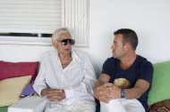 Salvador Hernández junto al artista Julio Le Parc en una imagen de archivo