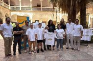 Presentación camiseta solidaria de Maimono.