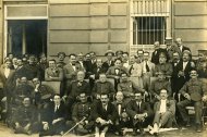 Comensales  que participaron en el banquete de agasajo a los oficiales del Batallón de Córdoba en 1916. Col. Enrique Fernández Bolea.
