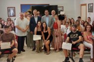 La Junta refuerza en Tabernas la formación en atención sociosanitaria, gestión administrativa y promoción turística e información al visitante.