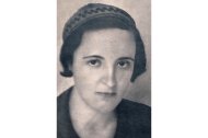 Lina Odena fue para el ejército republicano una de sus mayores heroínas, una de sus mártires, un icono de la mujer soldado.