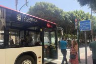 Alsa Surbus abre sus puertas para transportar a los almerienses por la ciudad.
