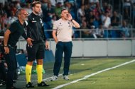 García Pimienta en el Tenerife-Almería desde la banda.