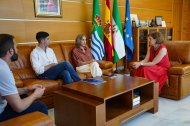 El encuentro ha servido para reforzar la colaboración entre el Ayuntamiento y ASAJA y avanzar en respuestas conjuntas ante los principales retos que afronta el campo ejidense al inicio de la campaña