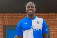 Arvin Appiah ha encontrado equipo en Inglaterra después de un verano en el que fue descartado por el Portsmouth.