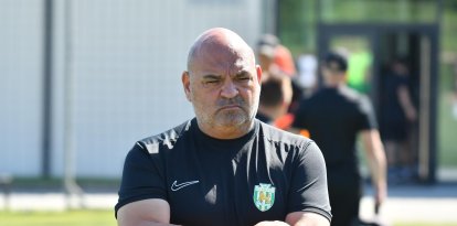 Juan Carlos Cintas es el segundo de Fran Fernández en el Karpaty ucraniano.