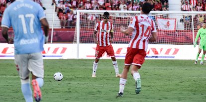 Chumi cambia el mapa del Almería: García Pimienta demuestra que todos pueden jugar.