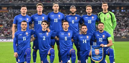 El once de la Selección de Serbia en Munich ante Alemania.