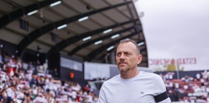 Alberto González en su último partido como entrenador del Albacate.