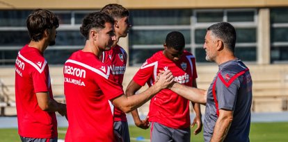 La conexión entre García Pimienta y la plantilla es perfecta y lo demuestran los resultados: 21 puntos en nueve jornadas.