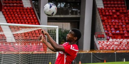 Kassoum Koné, natural de Enghien-les-Bains (Francia), solo ha podido jugar 45 minutos con el filial.