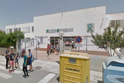 Imagen del IES La Puebla en Vícar. Google Maps.