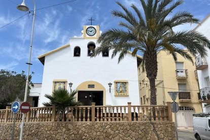 Fachada de la Iglesia de Villaricos.