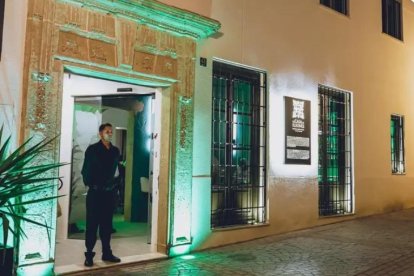 Exterior de la Casa de los Leones
