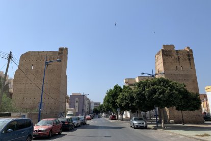 Torreones ubicados en la Avenida del Mar en Pescadería