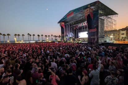 Vista general del público y escenario en la edición del 2025.
