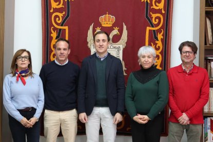 Aprobada la modificación parcial del convenio para personal funcionario y laboral.