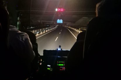 Imagen del autobús Alicante-Almería que trasladó a parte de la expedición de Fruit Logistica.