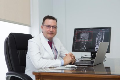 Martín García Pérez es un radiólogo que pertenece al círculo de presidentes de la Sociedad Americana de Radiología de Norteamérica.