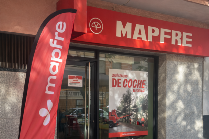 Oficina en calle Lopan.