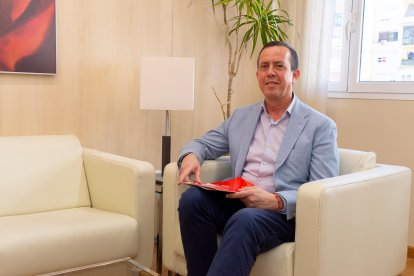 José María Martín Fernández, fotografiado esta semana en la sede provincial del PSOE de Almería.