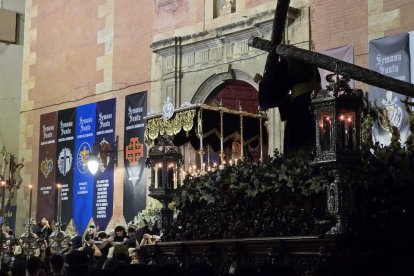 Procesión de Nuestro Padre Jesús Nazareno y María Santísima de los Dolores en Cuevas del Almanzora.