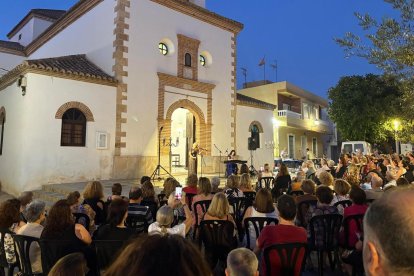 La II edición del Festival Internacional Anna Moog celebrado a los pies del yacimiento arqueológico Cerro Montecristo.