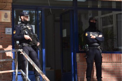 Comisaría de la Policía Nacional en el Poniente.