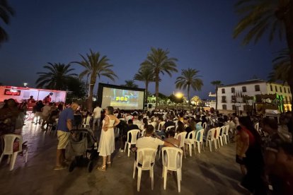 El Cine de Verano, una de las actividades más multitudinarias del verano.