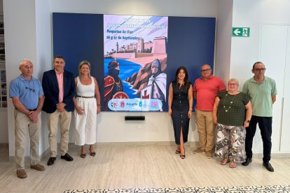 Roquetas de Mar acoge las Convivencias de Moros y Cris-tianos de Alicante.