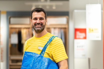Víctor Javier López, nuevo director de IKEA Almería
