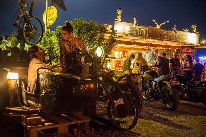 Imagen nocturna del Bar de Jo en la imagen que el propio establecimiento utiliza en su perfil de Facebook.