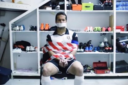 Johny, capitán del Mérida, en el vídeo del club.