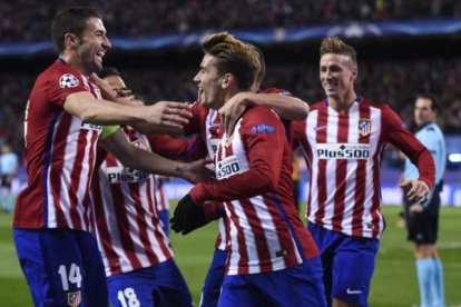 Celebración del primer gol de Griezmann.